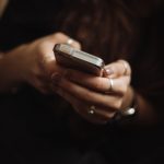 Про що поговорити з дівчиною в переписці